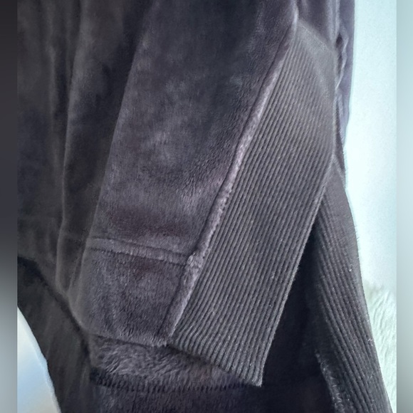 Athleta Black Sweatshirt Funnel Neck, SUPER cozy, Small - Picture 5 of 7